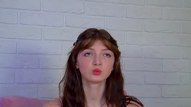SophiaProve online show from June 8, 2026, 4:29 pm