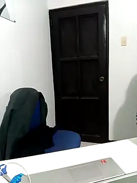 Sarahy- online show from November 14, 2025, 11:24 pm