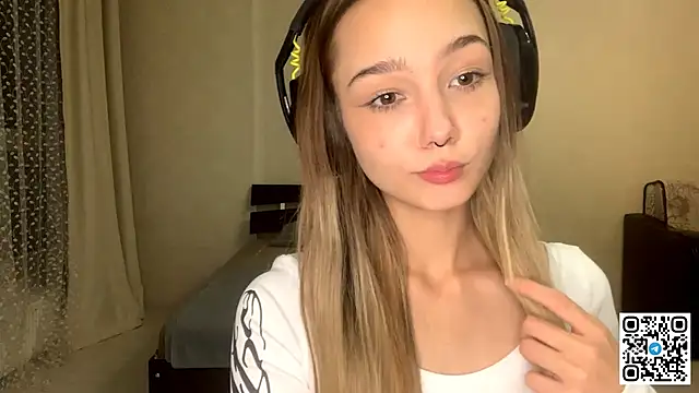 HoaPatton online show from November 18, 2025, 11:03 am