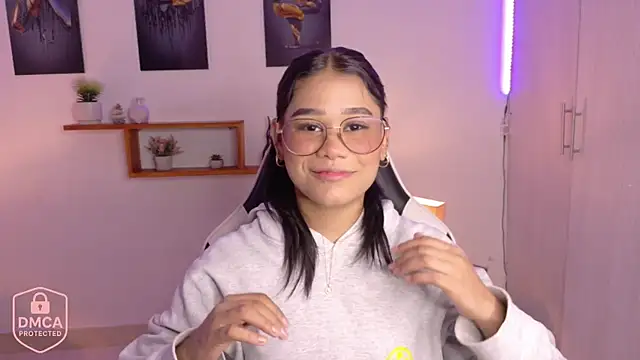 Luna sofia 1110 online show from November 20, 2025, 12:00 am