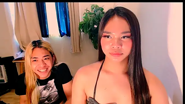 velvetviper06 online show from February 8, 2026, 11:41 pm