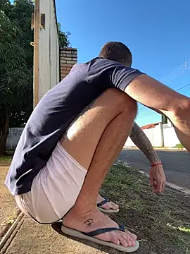 Lucasjandre online show from February 16, 2026, 10:33 am