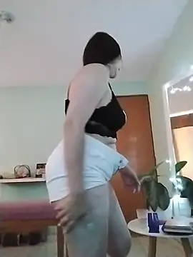 Snapshot of Samantha_curvy1 chatting on November 29, 2025, 7:17 pm Samantha curvy1 online show from November 29, 2025, 7:17 pm