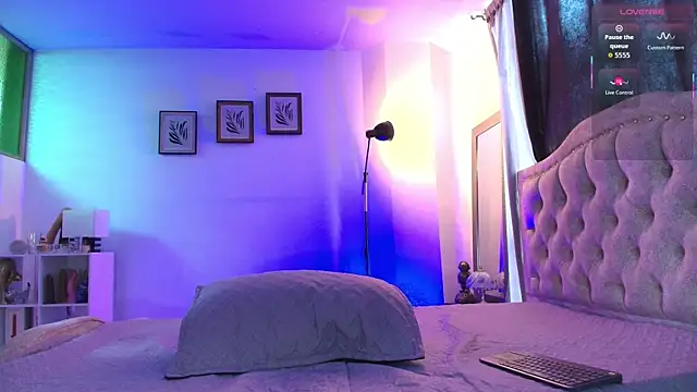 estebanperez 26 online show from November 13, 2025, 1:21 pm