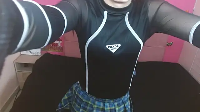 madalia303av online show from November 14, 2025, 4:49 pm