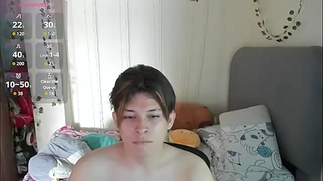 Felix kitty online show from December 18, 2025, 7:09 pm