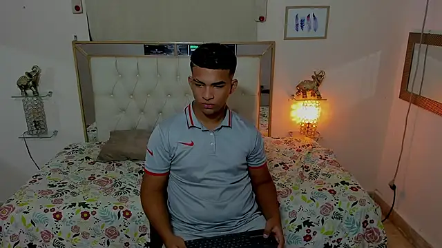 mathews    online show from January 8, 2026, 4:15 am