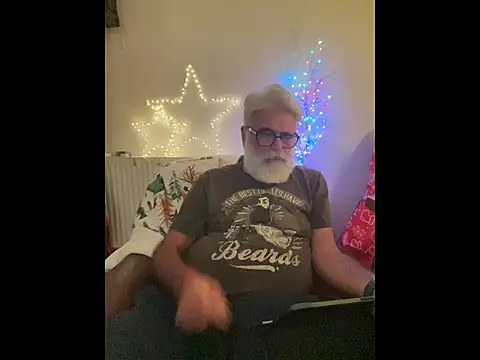 LeatherSdaddy online show from December 22, 2025, 11:13 pm