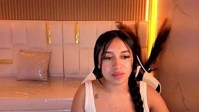 Snapshot of Juliana_Tx chatting on March 3, 2026, 3:01 am Juliana Tx online show from March 3, 2026, 3:01 am