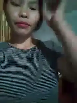 Snapshot of chim-yen chatting on November 11, 2025, 10:15 am chim-yen online show from November 11, 2025, 10:15 am