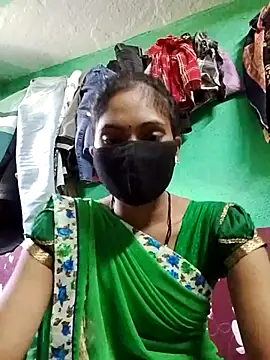 Snapshot of sangeeta_lodhi chatting on November 29, 2025, 8:06 am sangeeta lodhi online show from November 29, 2025, 8:06 am