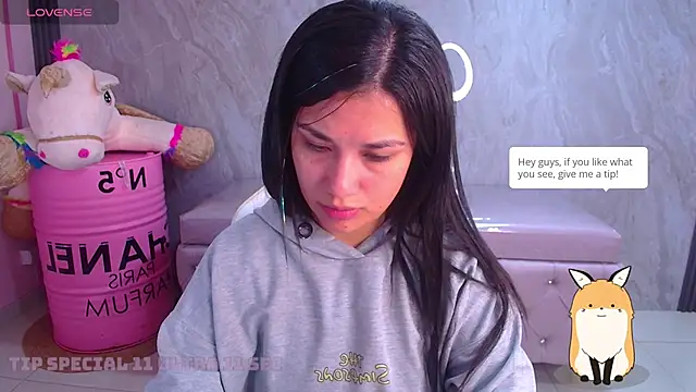 Violetta jhonson a online show from December 22, 2025, 3:36 am