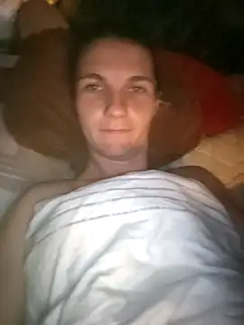 Lolly201008 online show from November 12, 2025, 6:36 am