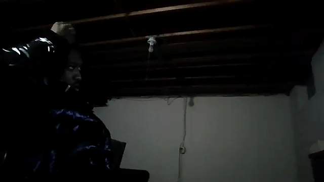 Snapshot of 100blkdav chatting on December 4, 2025, 3:38 am 100blkdav online show from December 4, 2025, 3:38 am