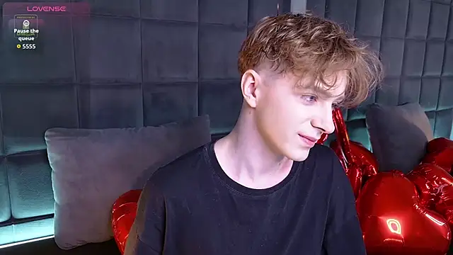 Paul Holt online show from February 12, 2026, 9:54 pm