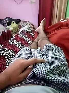 hotyyyyjonny online show from November 16, 2025, 2:28 am