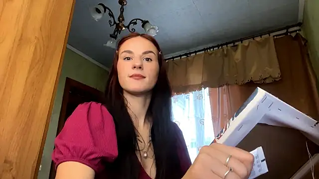 AliciaCapehart online show from November 21, 2025, 9:08 am