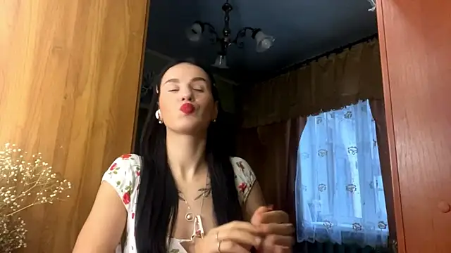 AliciaCapehart online show from November 23, 2025, 6:57 am