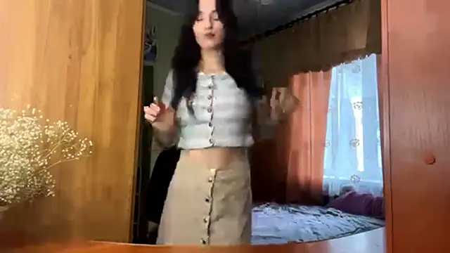 AliciaCapehart online show from November 25, 2025, 7:19 am