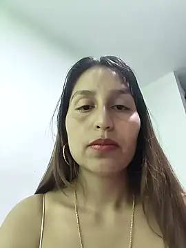 Snapshot of IsabellaaSwann chatting on November 14, 2025, 12:15 pm IsabellaaSwann online show from November 14, 2025, 12:15 pm