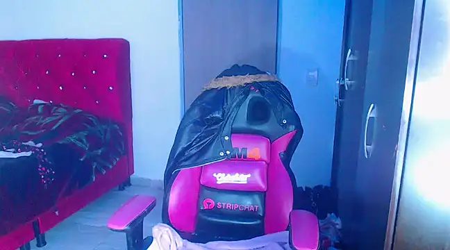 katecute88 online show from January 28, 2025, 12:00 pm