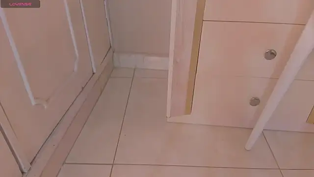 electra a online show from December 21, 2025, 11:39 am