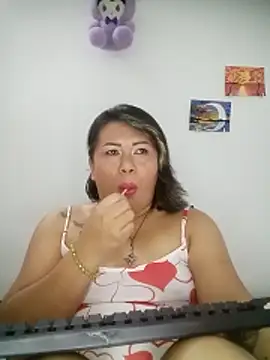 Snapshot of angi_daw chatting on May 1, 2026, 3:00 am angi daw online show from May 1, 2026, 3:00 am