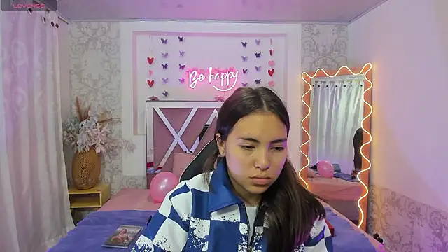 ISABELA TAY online show from March 7, 2026, 11:29 am