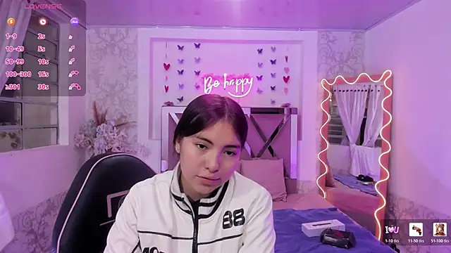 ISABELA TAY online show from March 11, 2026, 11:49 am