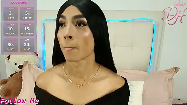 Daphne Hills online show from April 7, 2026, 6:41 pm