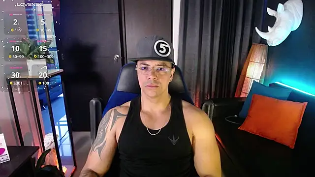 Snapshot of Zed_ferrer chatting on May 13, 2026, 10:45 am Zed ferrer online show from May 13, 2026, 10:45 am