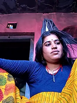 Hot kamla online show from April 18, 2026, 7:45 am