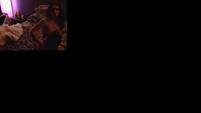 Snapshot of Donster907 chatting on November 21, 2025, 9:08 am Donster907 online show from November 21, 2025, 9:08 am