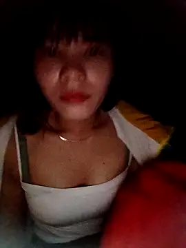 gugu0022 online show from November 23, 2025, 9:25 pm