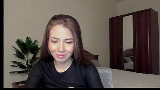 Aurora Glow21 online show from January 11, 2026, 12:10 pm