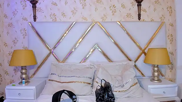 JacobRusso online show from April 4, 2026, 9:45 pm