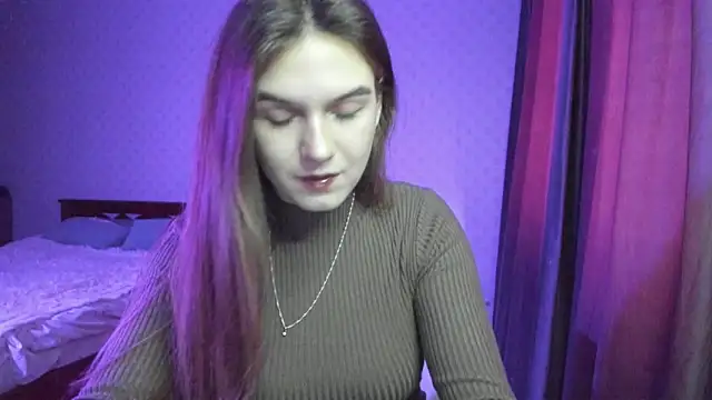 luna lust 212 online show from November 25, 2025, 11:21 am