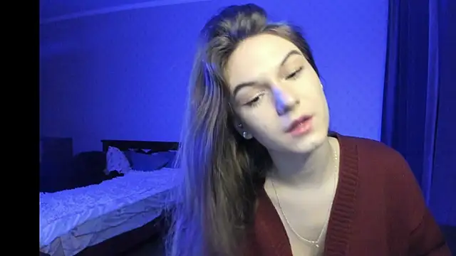 luna lust 212 online show from December 1, 2025, 4:17 am