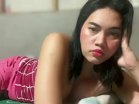 Pretty moccha online show from March 9, 2026, 4:05 am