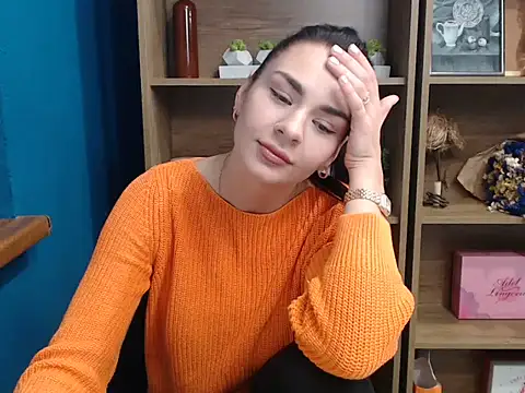 Snapshot of divina_kira chatting on November 14, 2025, 12:26 pm divina kira online show from November 14, 2025, 12:26 pm