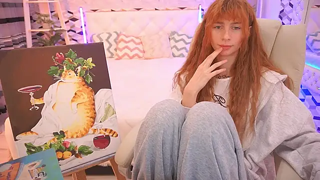 Nicol Moonn online show from June 3, 2026, 2:33 pm