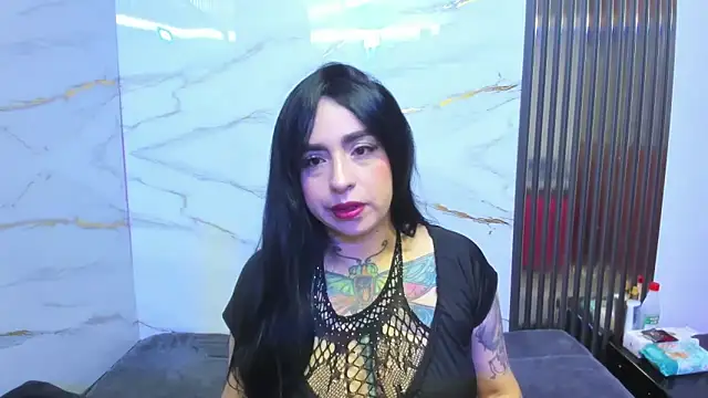 Snapshot of DashaMiller_ chatting on November 25, 2025, 12:27 pm DashaMiller online show from November 25, 2025, 12:27 pm