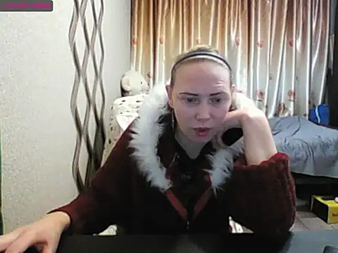 Snapshot of JenniDeep chatting on December 18, 2025, 12:33 pm JenniDeep online show from December 18, 2025, 12:33 pm