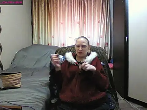 Snapshot of JenniDeep chatting on February 9, 2026, 10:41 am JenniDeep online show from February 9, 2026, 10:41 am