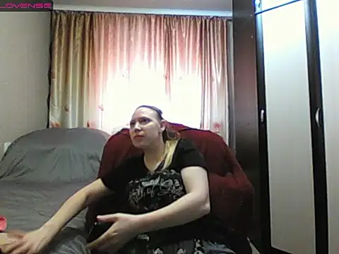 Snapshot of JenniDeep chatting on February 23, 2026, 10:12 am JenniDeep online show from February 23, 2026, 10:12 am