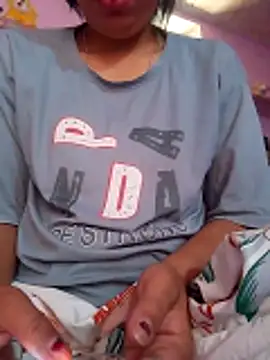 isha sharma2002 online show from April 18, 2026, 3:43 am