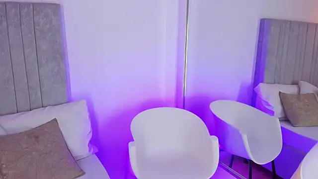 Martina 077 online show from March 2, 2026, 8:26 pm