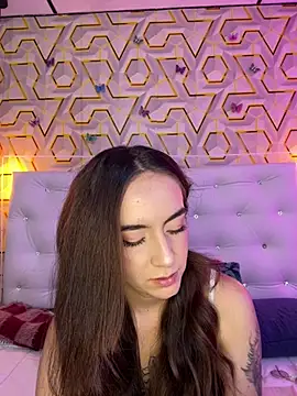 MelanyyJhonson15 online show from March 21, 2026, 3:44 am