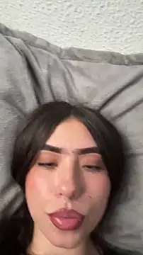 Sammydoll1 online show from December 18, 2025, 8:26 pm