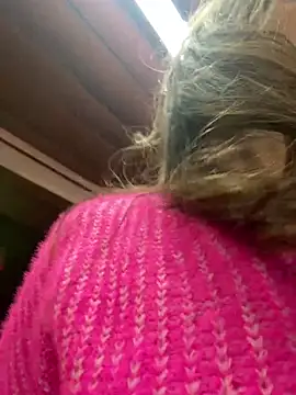 Snapshot of miatate chatting on February 6, 2026, 2:49 am miatate online show from February 6, 2026, 2:49 am